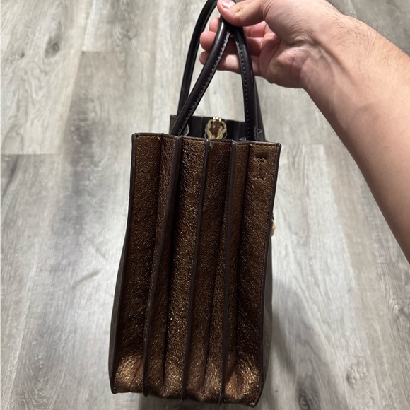 Michael Kors Mercer Studio Combo Shoulder Handbag Purse - Picture 8 of 9